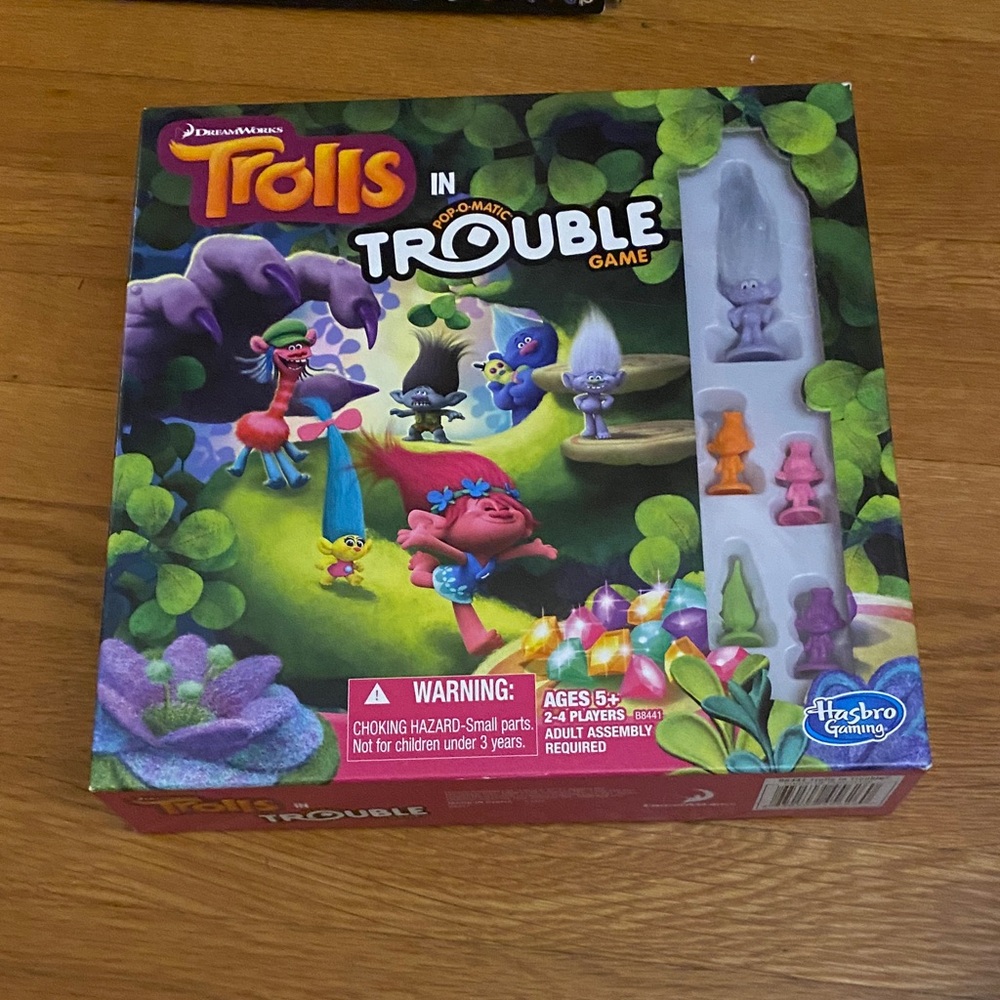 Hasbro Trolls Adventure Game - Colorful Fun